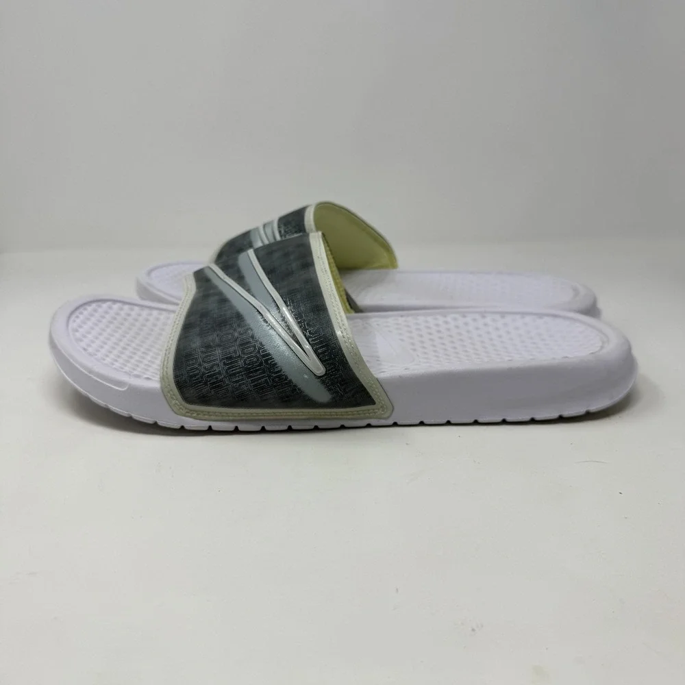 Nike Benassi LX Slip On Sandal Slides White BQ5173 100 Women's 12 Men's 10.5